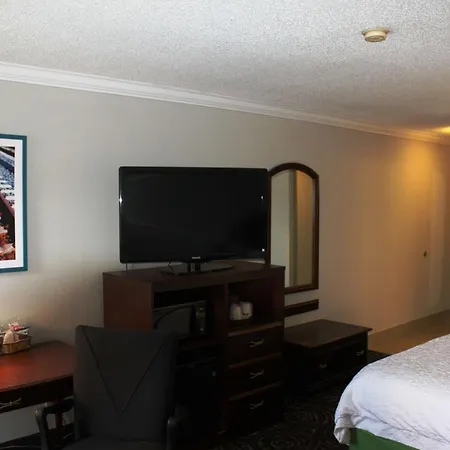 Hampton Inn Perry Exterior photo