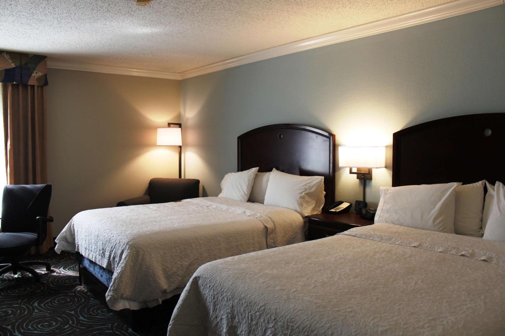 Hotel Hampton