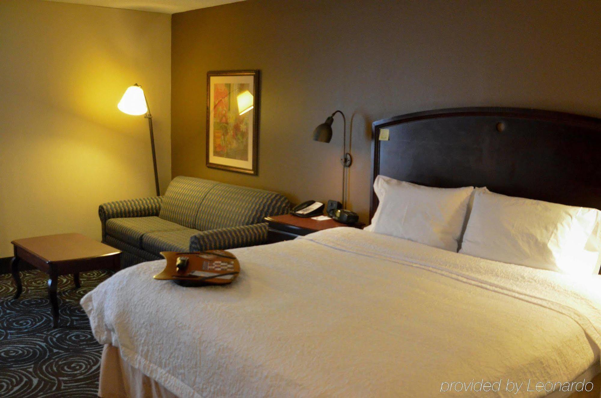 Hampton Hotel 3*